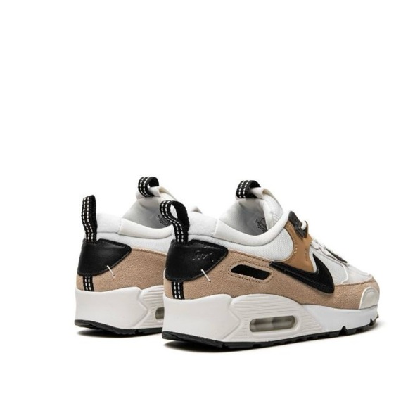 Women’s Nike air max, Brown/Tan/Black /white size 8 - Picture 3 of 4